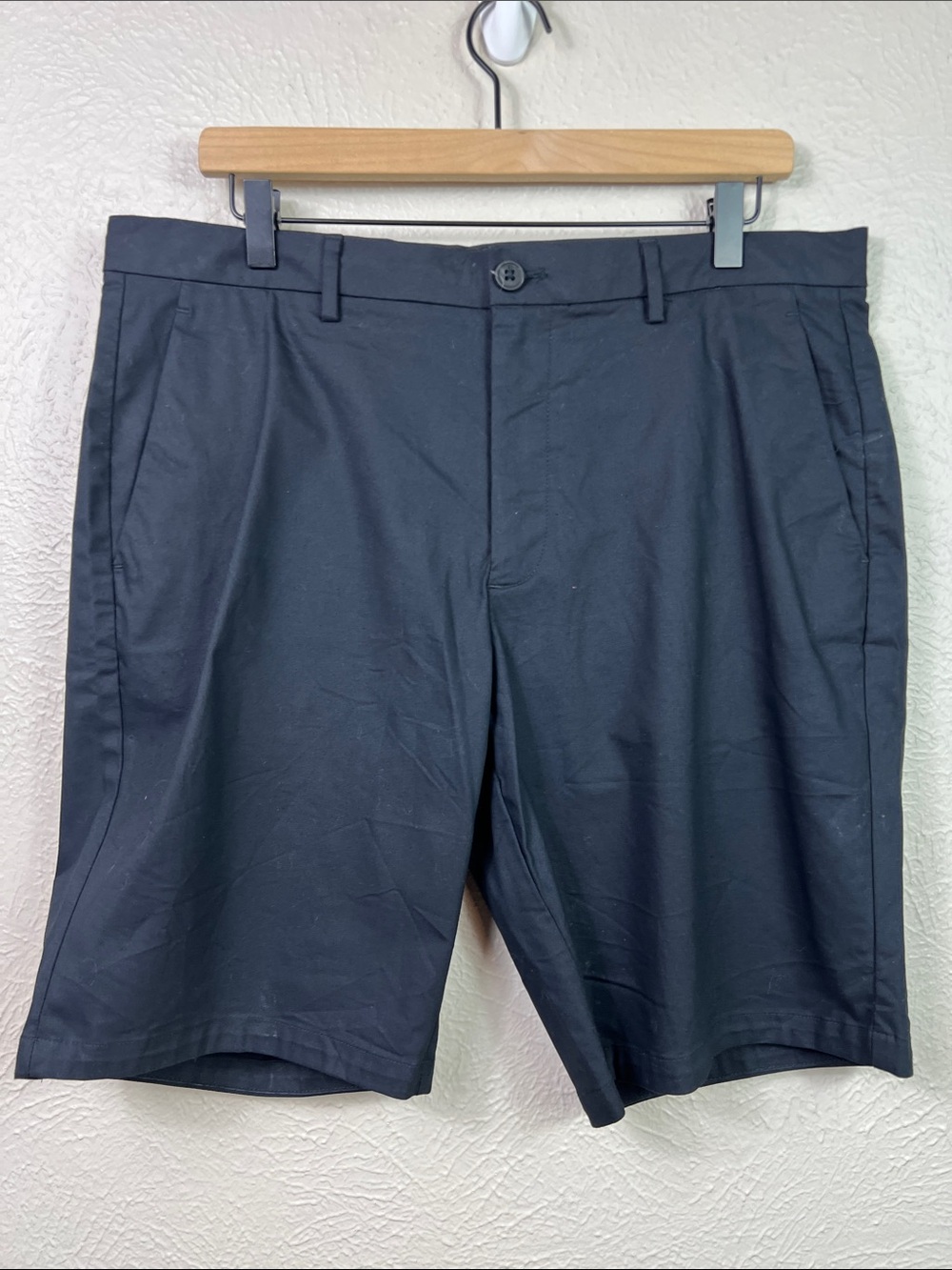 Bonobos Black 9” Inseam 3XDry Flat Front Drawstring Shorts 34